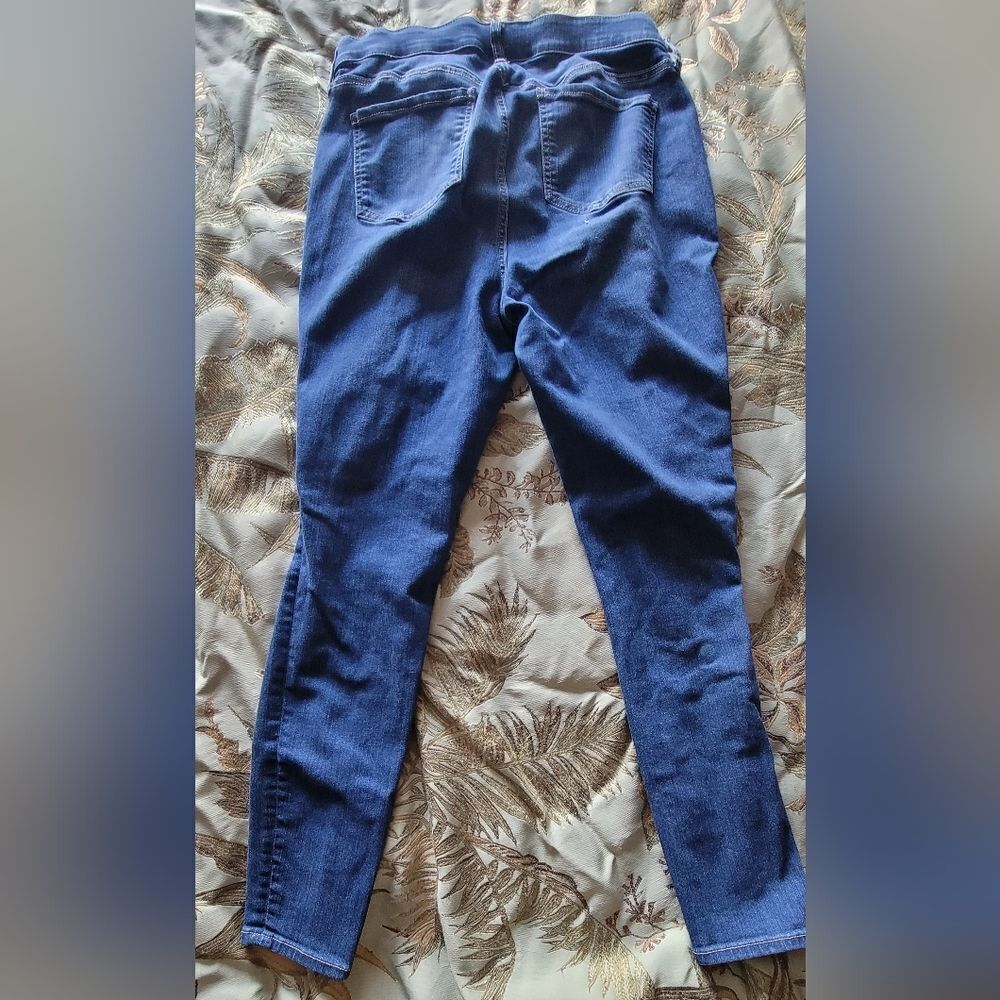 Torrid Sky High Skinny distressed jeans - Picture 5 of 14